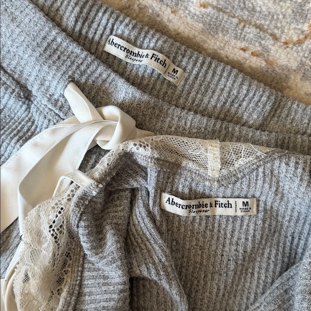 Abercrombie & Fitch soft lounge sleepwear set